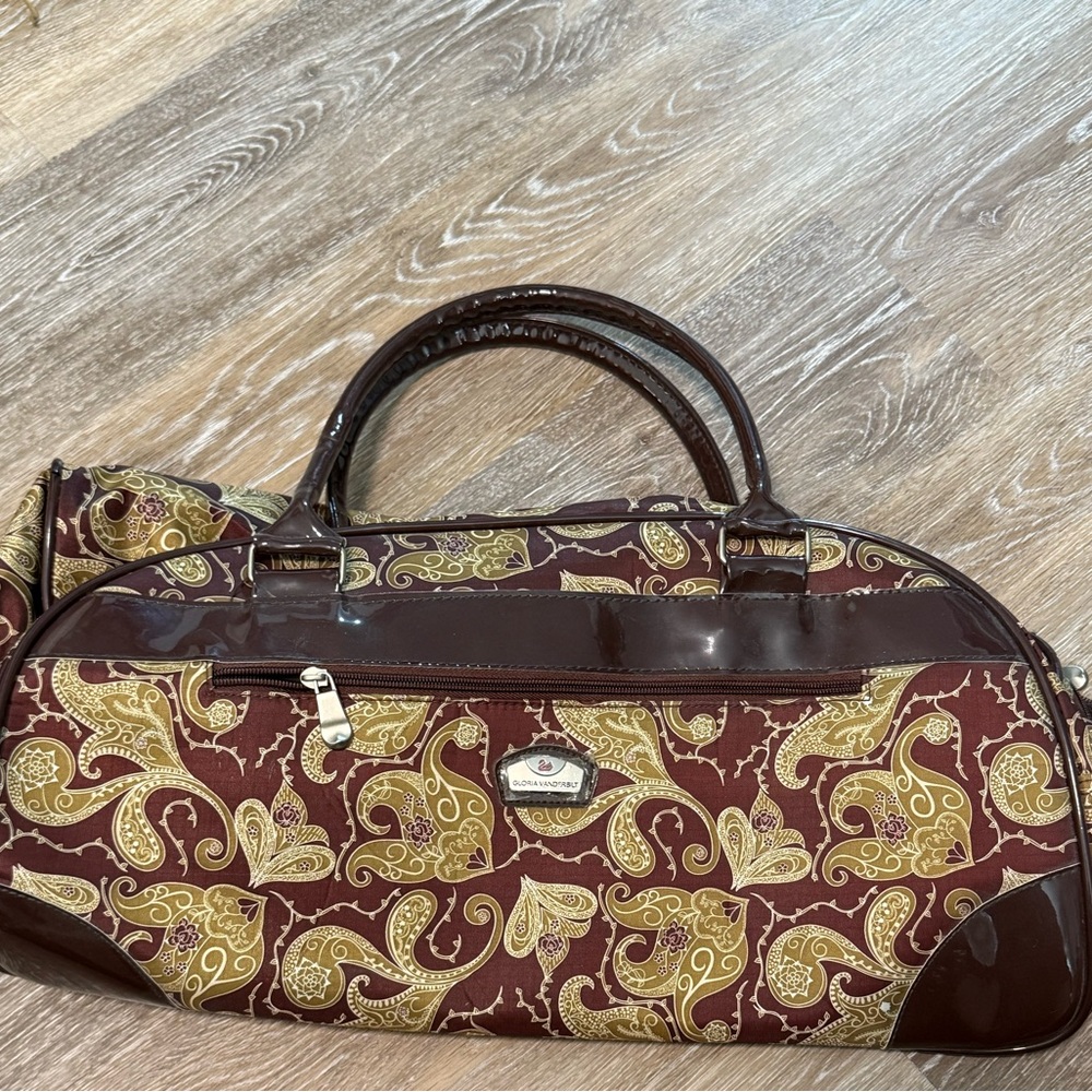 Vintage Gloria Vanderbilt 3 Handle Rolling Duffel Flight Bag